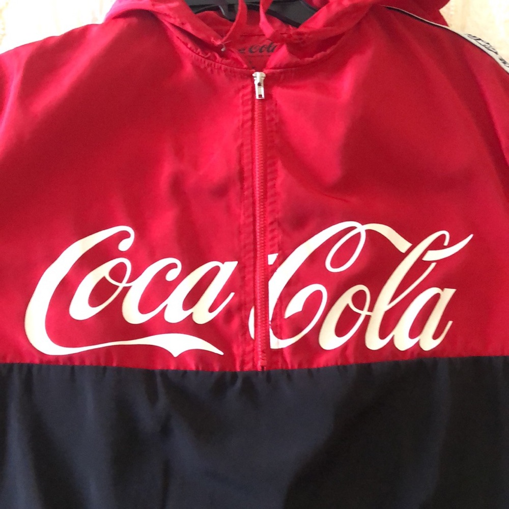 Coca Cola licensed Polyester Hooded Pullover SIZE Youth L